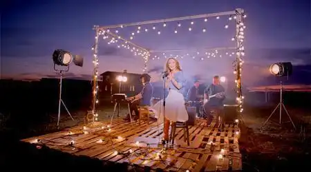 скачать клип Альбина Джанабаева - Один на один