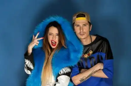 скачать клип Время и Стекло - Песня 404