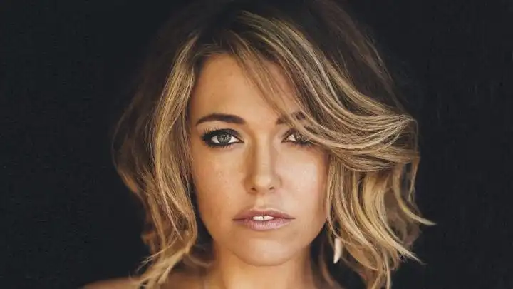 скачать клип Rachel Platten - Nothing Ever Happens