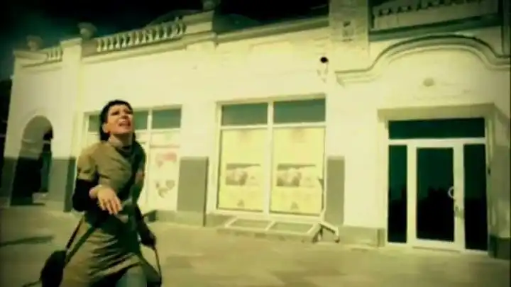 скачать клип Ёлка - Девочка-Студентка