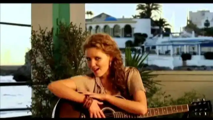 скачать клип Марта - Здравствуй и прощай