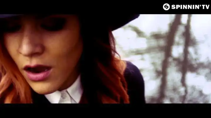 скачать клип Bolier and Mingue - Riverbank