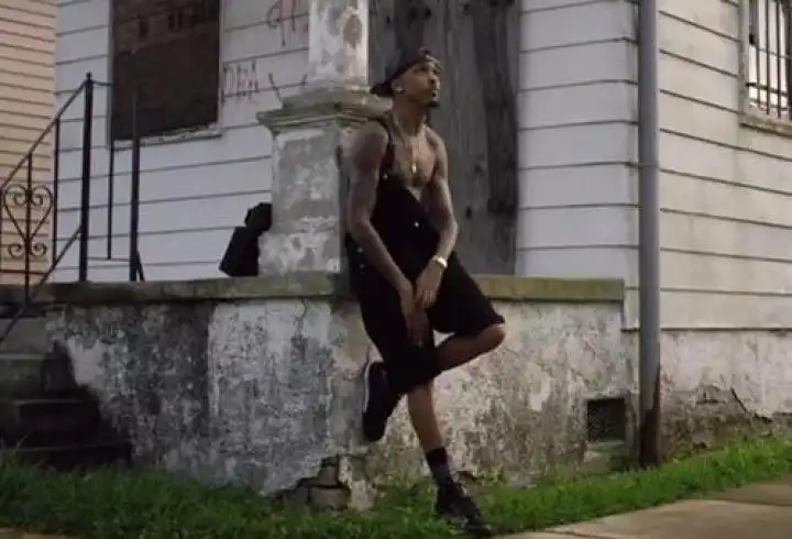 скачать клип August Alsina - Hip Hop