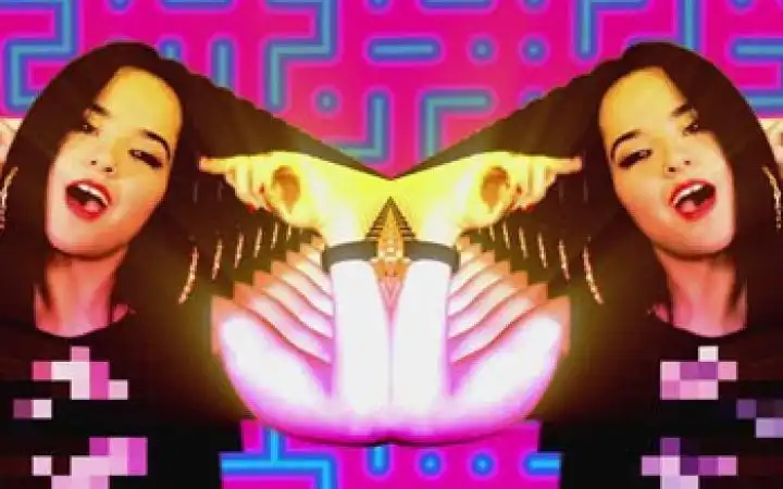 скачать клип Becky G - Built For This