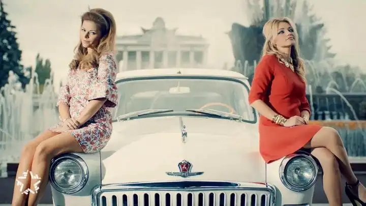 скачать клип Инна Маликова и Новые Самоцветы - Вся жиз� ...