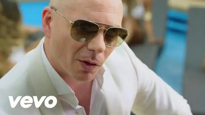скачать клип Pitbull - Freedom