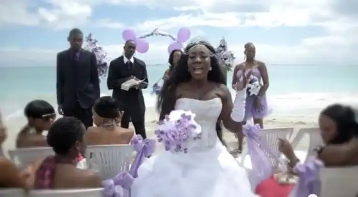 скачать клип Spice - Dun Wife