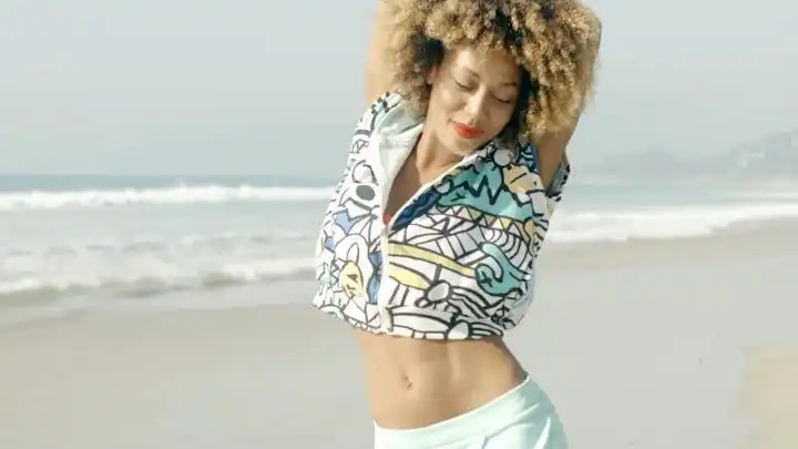 скачать клип Yves V vs Skytech and Fafag - Fever