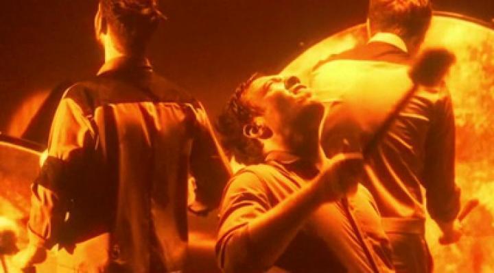 Everything Everything - Cough Cough