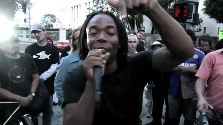 скачать клип Steve Aoki - The Kids Will Have Their Say