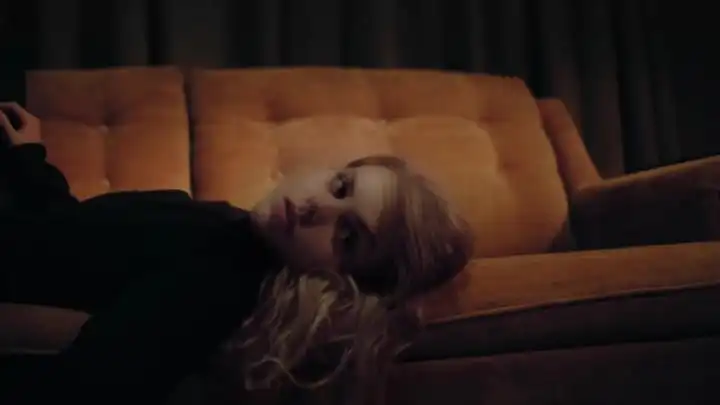 скачать клип Coeur De Pirate ft. Allan Kingdom - I Do Not Want to Break Your Heart