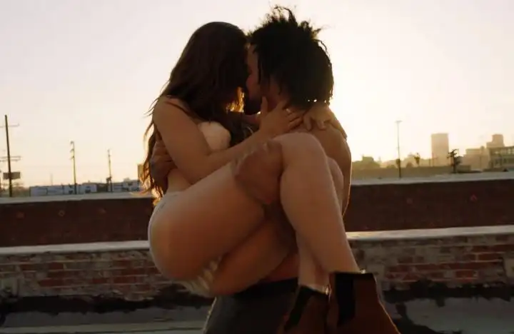 Bob Sinclar - Someone Who Needs Me