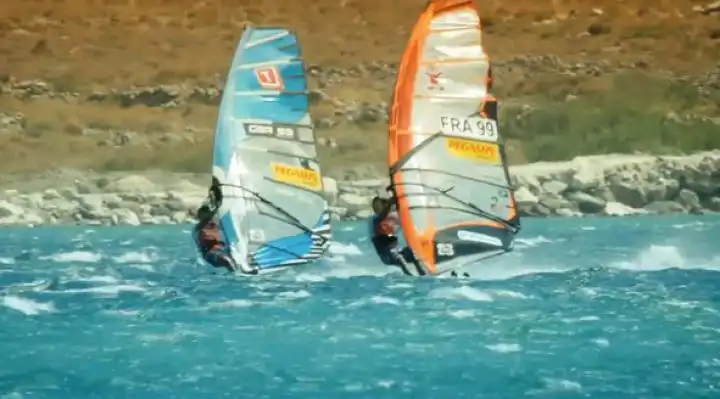 скачать клип Gimbal and Sinan - Hear My Call