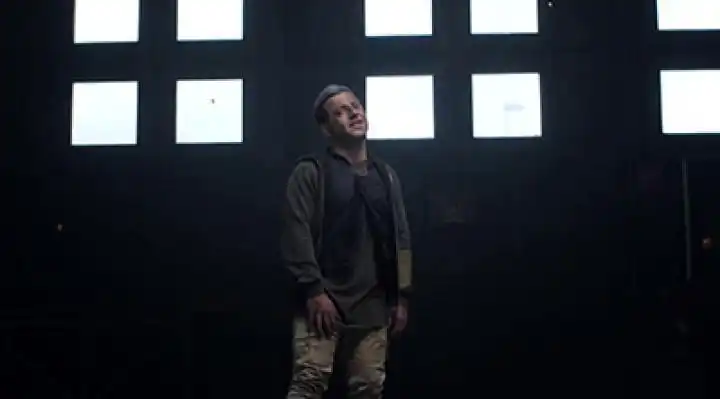 скачать клип Mr. Polska - Move Up