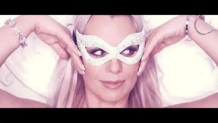 скачать клип Ирина Салтыкова - За мной