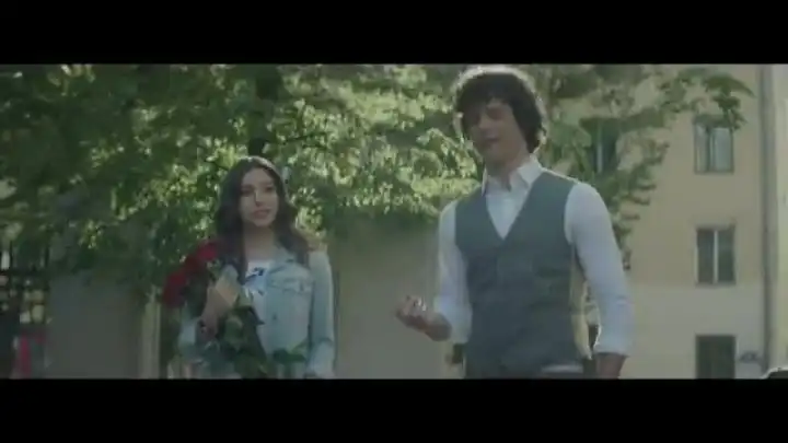 скачать клип Баста - Выпускной (Медлячок)