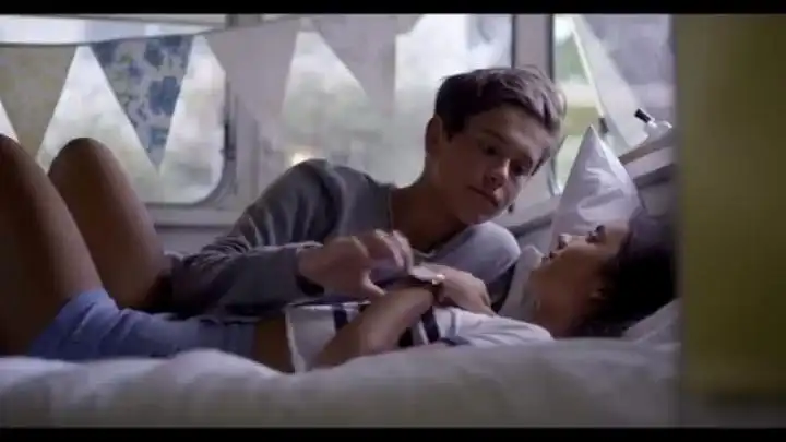 скачать клип Jai Waetford - Living Not Dreaming