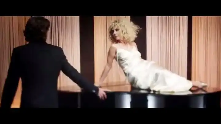 скачать клип Валерия - Тело Хочет Любви