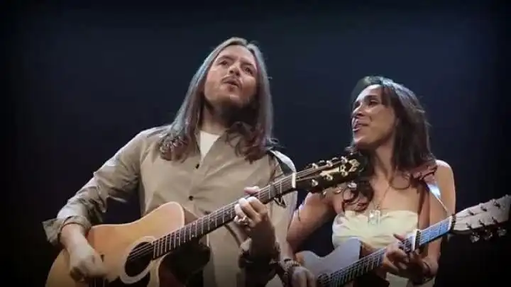 Balsamo Deighton - Blue