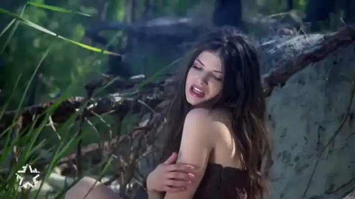 Алиса Милош - Тихо, Тихо