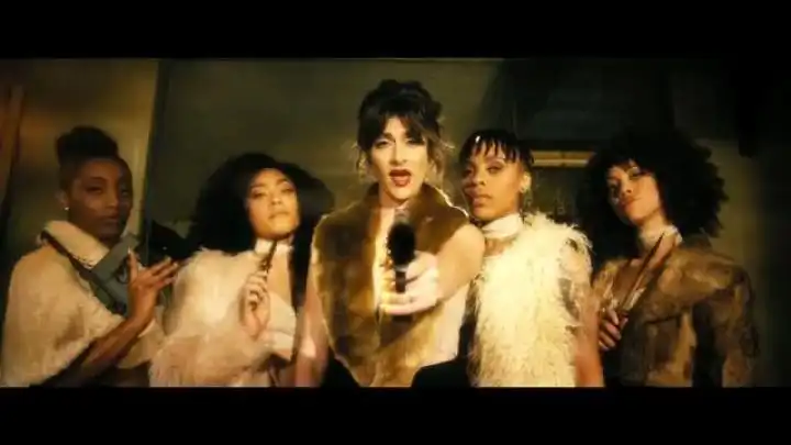 скачать клип Karmin - Blame It On My Heart