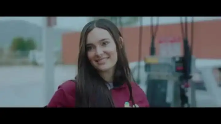 скачать клип Lisa Mitchell - The Boys