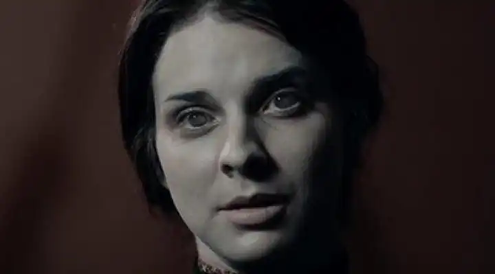 скачать клип Korn - Insane