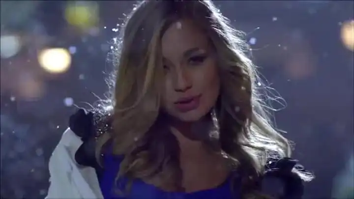 скачать клип Real O - Ёлки