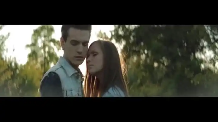 скачать клип Андрей Леницкий - Обними меня