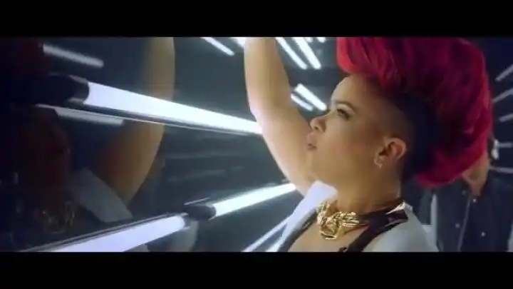 скачать клип Richard Orlinski, Eva Simons - Heartbeat