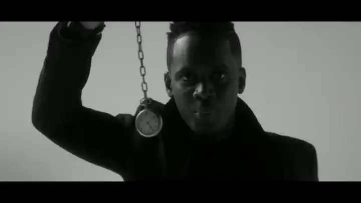 скачать клип Black M - Cheveux Blancs