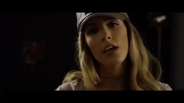 скачать клип Jena Rose - Turn the Page