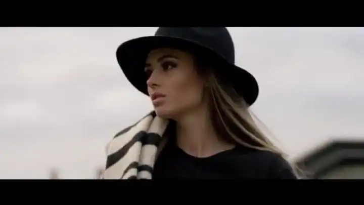 скачать клип Manuel Riva - Hey Now