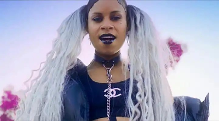 скачать клип Yogi ft. AlunaGeorge and Less Is Moore - Blow You Up