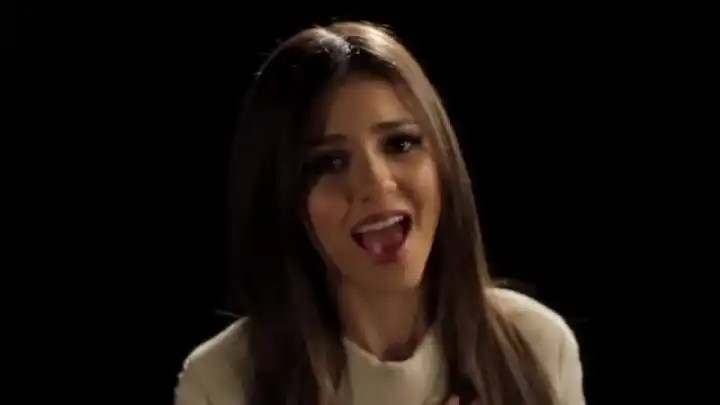 Victoria Justice - Girl Up