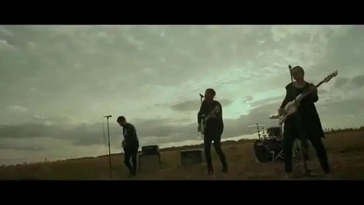 скачать клип PRAVADA - Земля