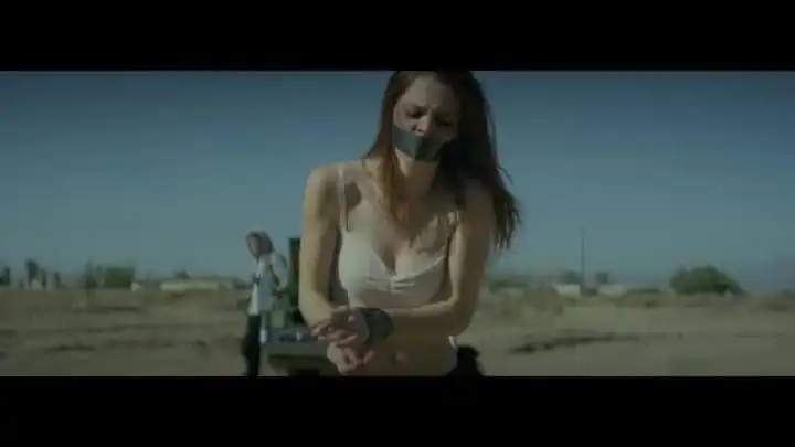 скачать клип John Garcia - Kylie