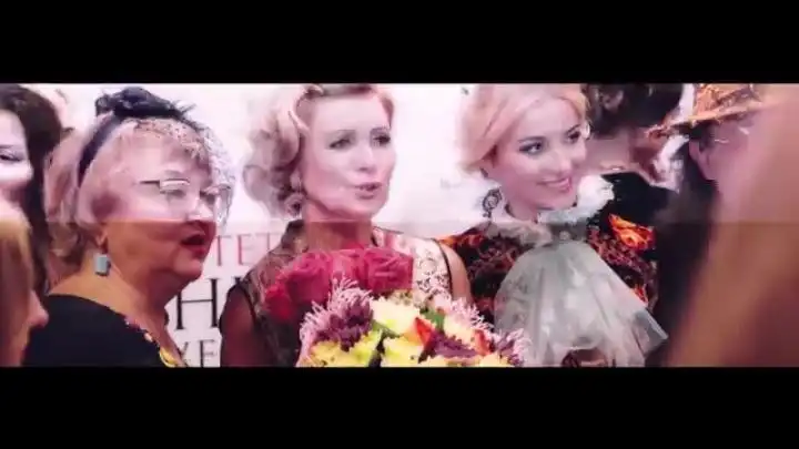 скачать клип Вика Цыганова - Лето красное