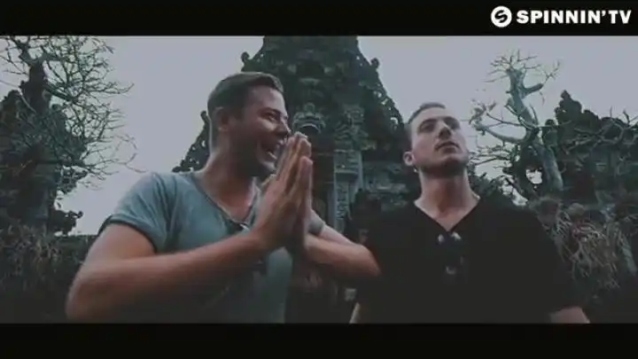 скачать клип Sam Feldt - What About The Love