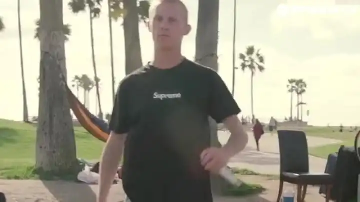 скачать клип Breathe Carolina and Swede Dreams - Break Of Dawn