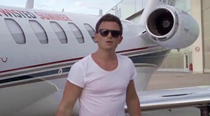 скачать клип Fedde Le Grand ft. Jonathan Mendelsohn - Lost