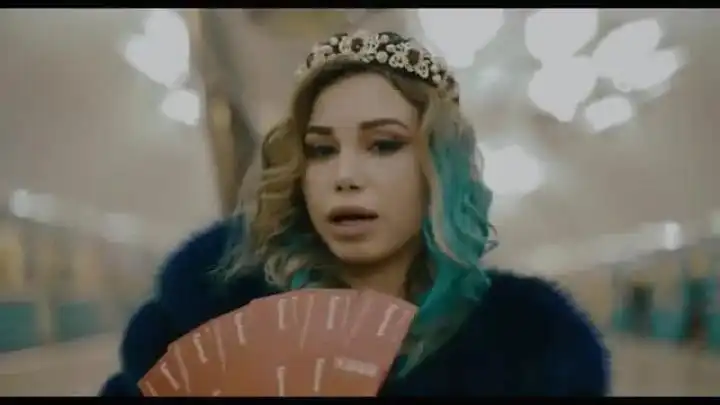 скачать клип Наташа Трейя и Милена - Королева Подземки