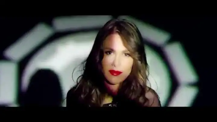 скачать клип ELLA - До Утра