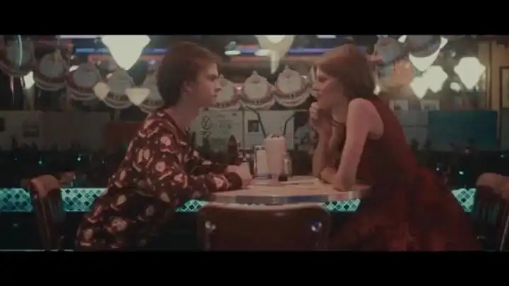 скачать клип Наташа Трейя - Зима