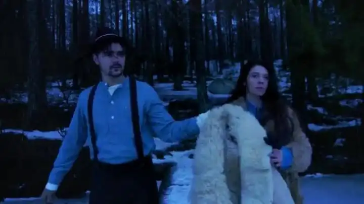 скачать клип The Hatters - Зима