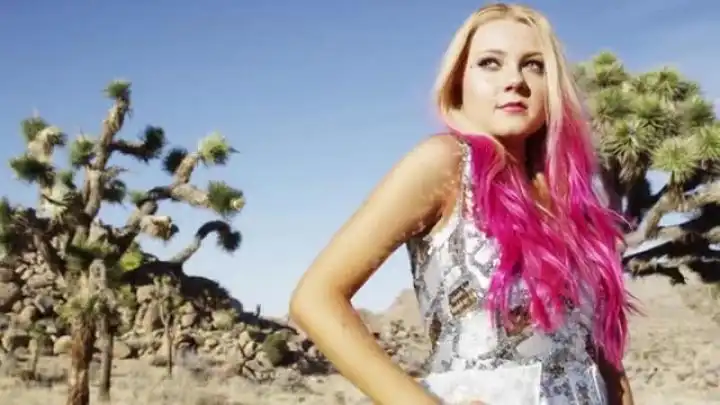 скачать клип Alexi Blue - 180