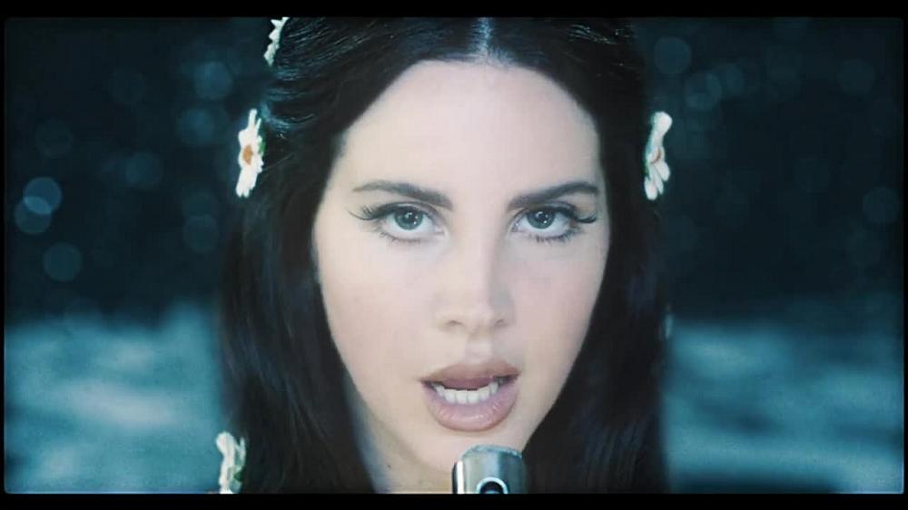 скачать клип Lana Del Rey - Love