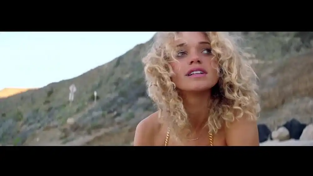 скачать клип Mario - Let Me Help You