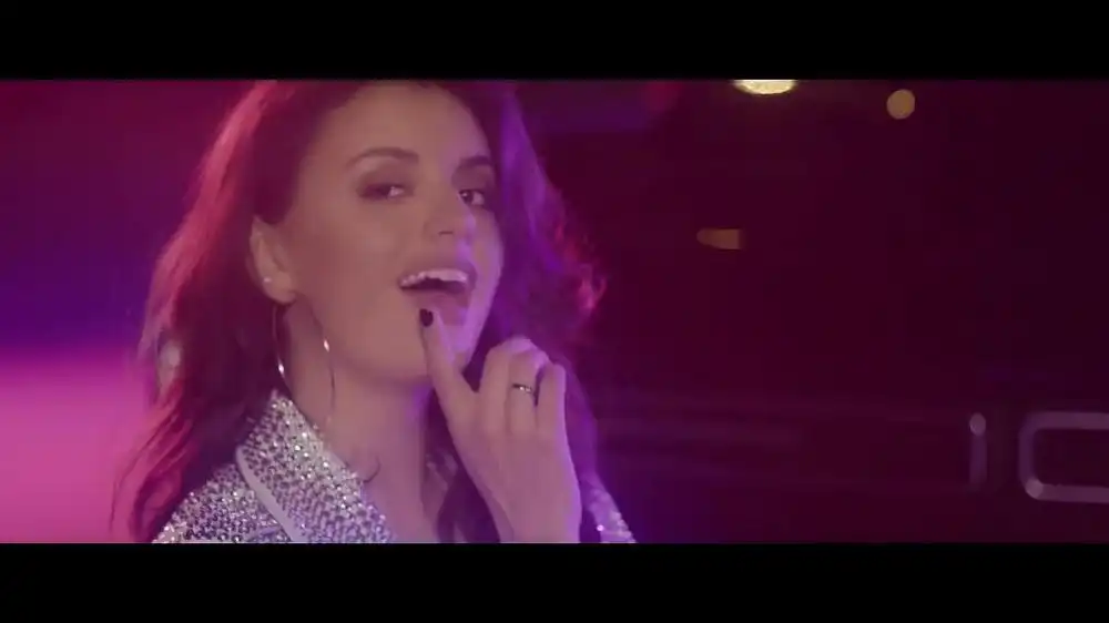 скачать клип Rebecca Black - Foolish