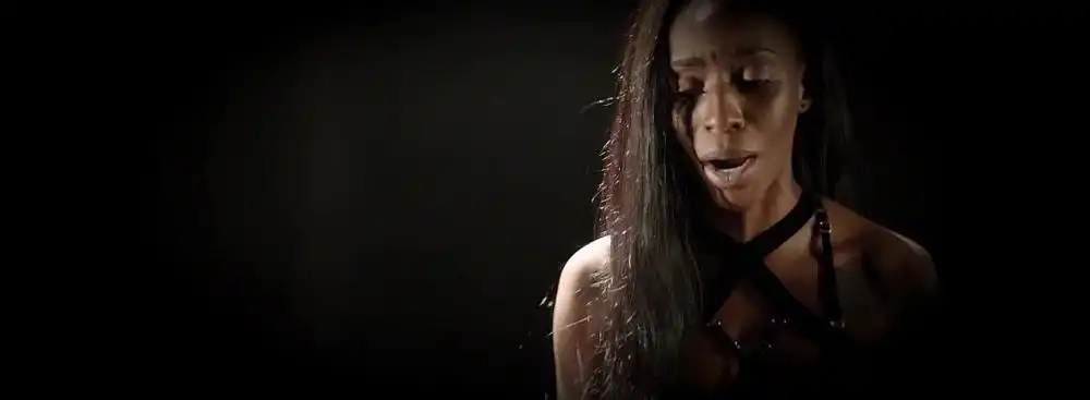 скачать клип Angel Haze - Resurrection